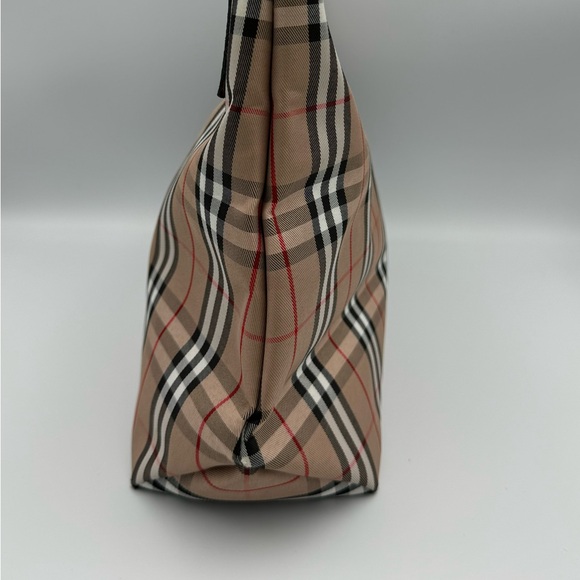 100% Authentic Burberry Nova Check Tote Bag - Picture 4 of 12